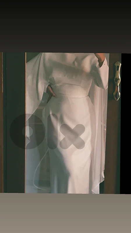 white dress