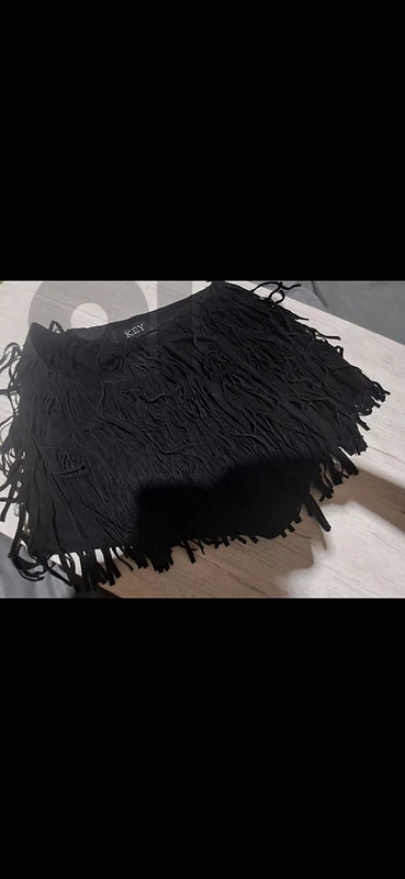 skort