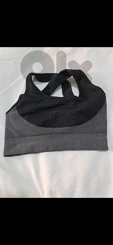 sport bra