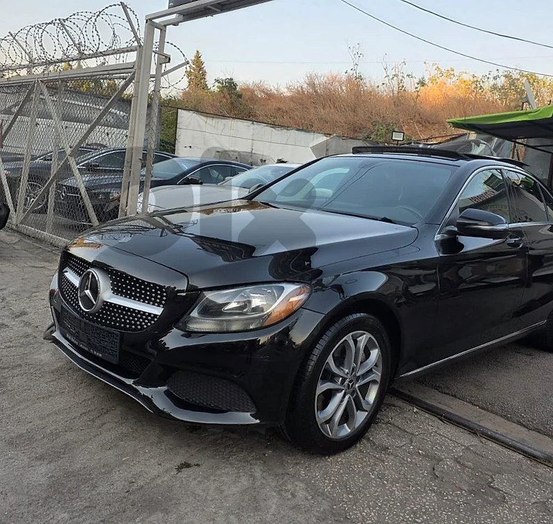 Mercedes C300 4matic 2017 Ajnabieh super clean
