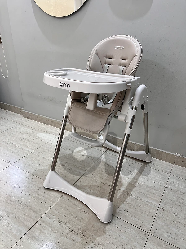 High chair كرسي أكل للأطفال