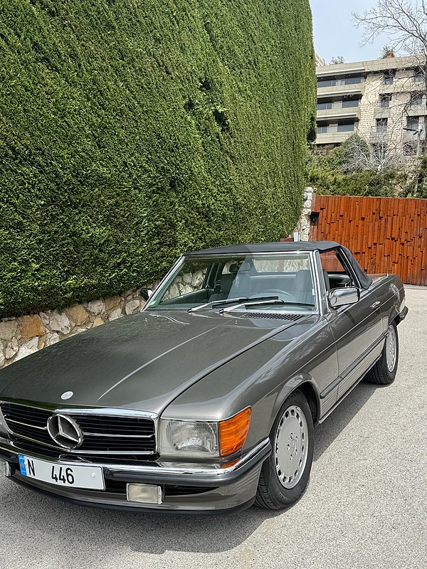 Mercedes-Benz SL-Class 1981 r107