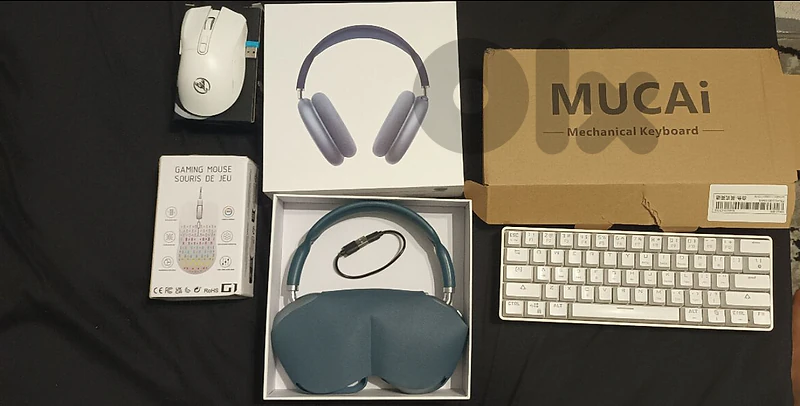 2 gaming mice 1 headphones 1 gaming  mechanical  keyboard