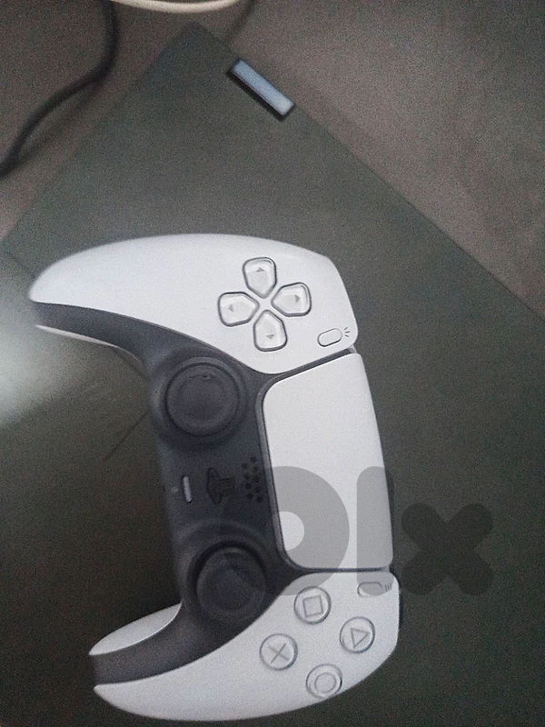 PS5 controller