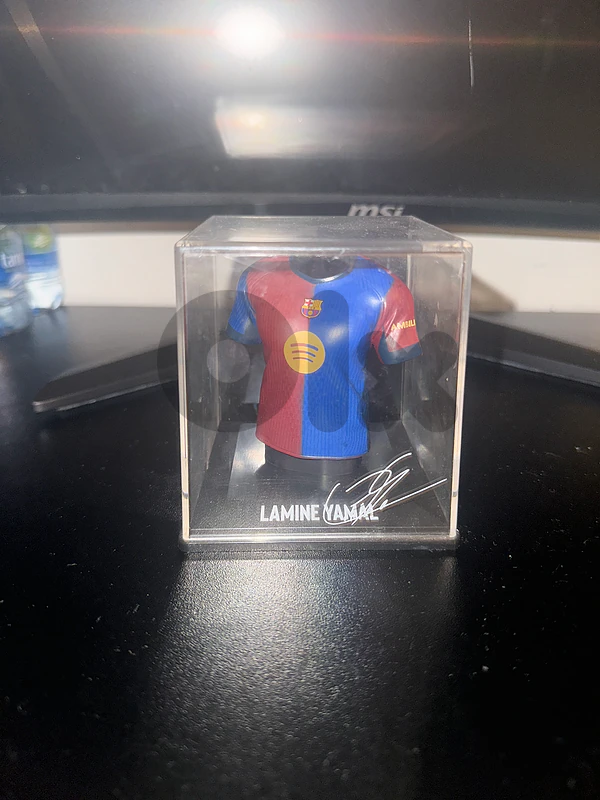 lamine yamal signed mini jersey