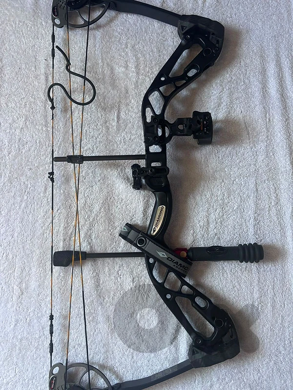 Diamond Archery Compound Bow