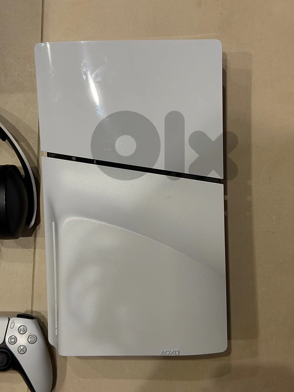 PS5 SLIM 1TB WITH  HEADPHONES