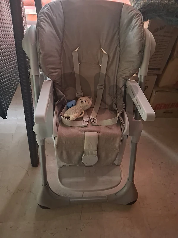 كرسي أطفال قابل للطي Chicco