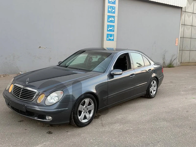 Mercedes-Benz E-Class 2005