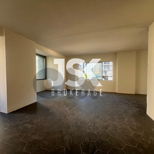 L21999 Office in Strategic Building For Rent in Badaro