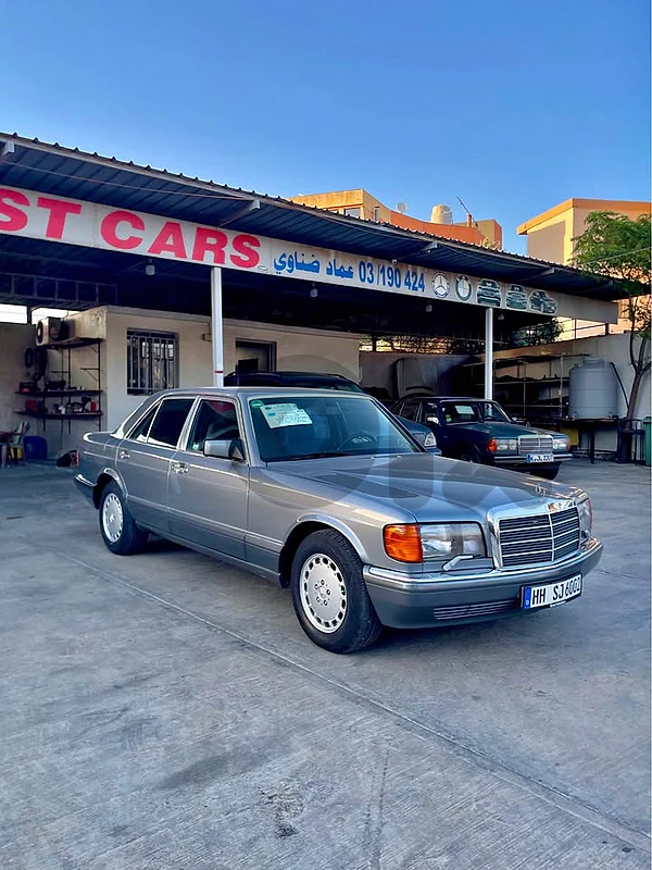 Mercedes-Benz W126 420 SE 1989