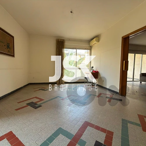 L22025 Apartment For Sale in Achrafieh, Sassine L22025 Apartment For Sale in Achrafieh, Sassine