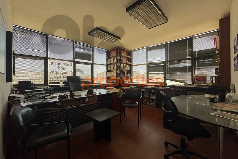 Office for Rent in Mkalles –  مكتب للإيجار في المكلس CPGA162