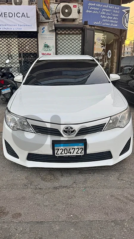 Toyota camry 2015 76368001