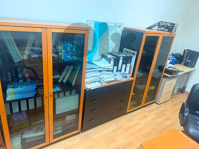 Book cabinet