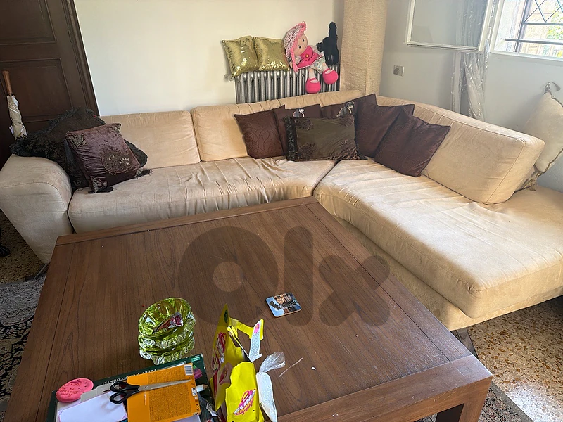 l shape sofa with square wood table