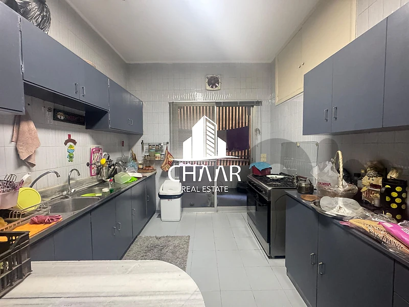 Apartment For Sale in Sakiet al Janzeer - #R3232