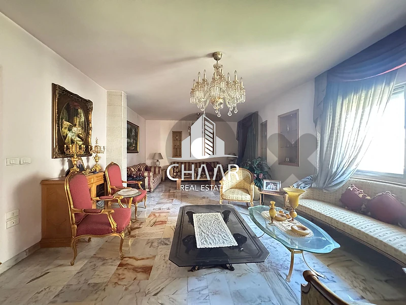 Apartment For Sale in Ras Al Nabaa