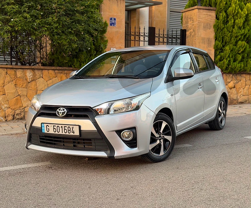 Toyota Yaris 2015 meshye 86000km bumc 1owner super clean