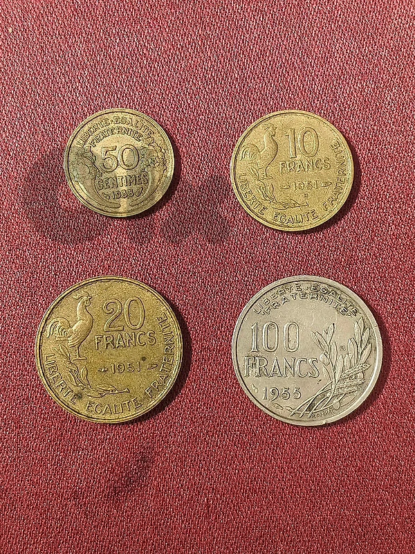 French Coin Set (4 Coins) طقم عملات فرنسية (٤ عملات)