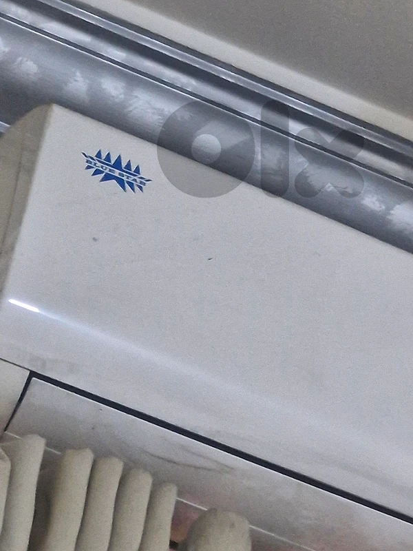 ac blue star used like new 18000