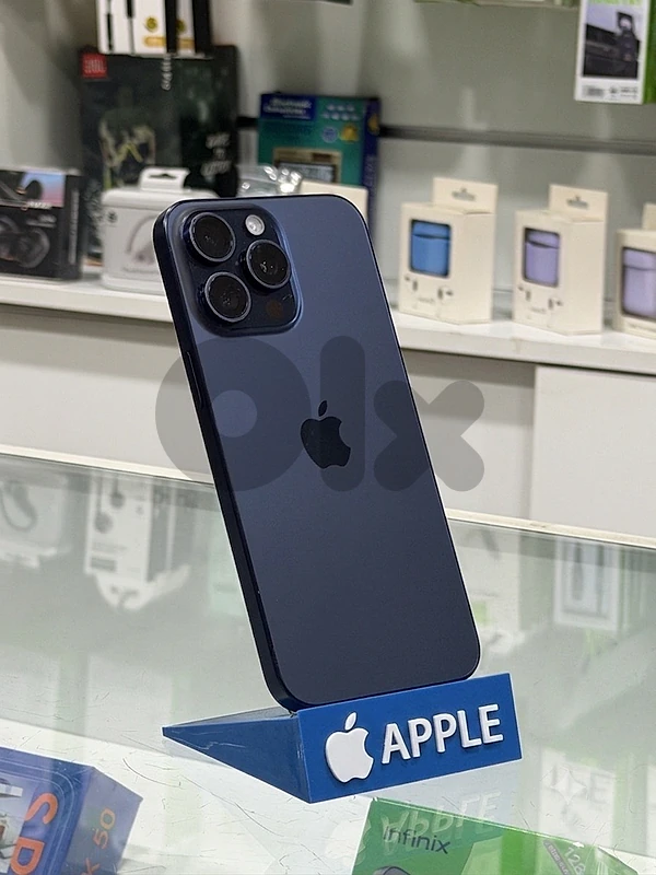 iphone 15 pro max 256gb never repaired super clean