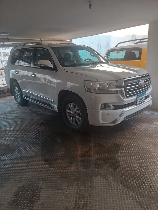 Toyota Land Cruiser 2008 v6