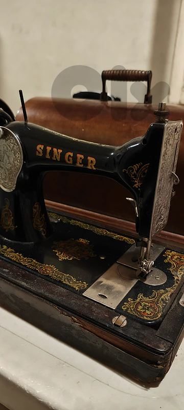 1908 Singer Sewing Machine