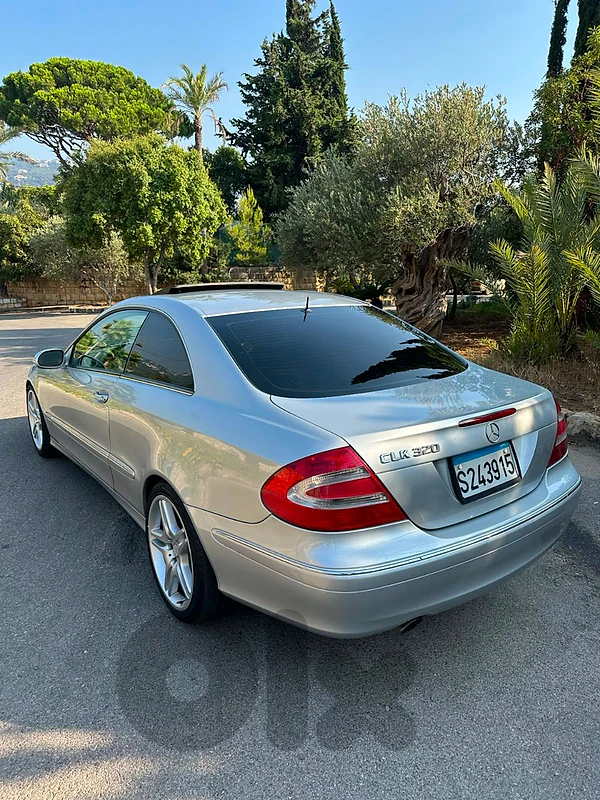 Mercedes-Benz CLK-Class 2003 CLK-320 Mercedes-Benz CLK-Class 2003 CLK-320