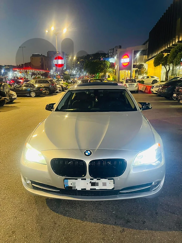 BMW 5-Series 2012 528
