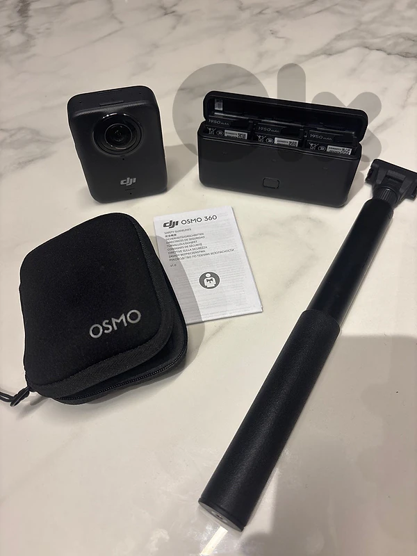 DJI OSMO 360 + 3 batteries + stick
