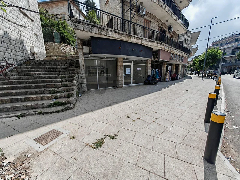 Prime Commercial Spot in Bikfaya