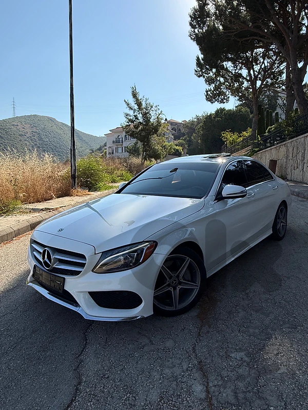 Mercedes-Benz C-Class 2018 Clean Carfax Ajnabeye 94,000 miles