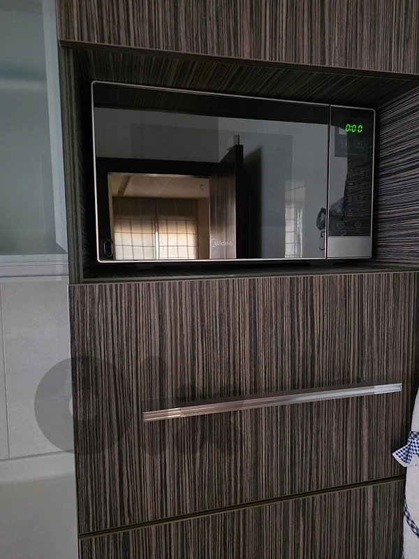 Midea Microwave
