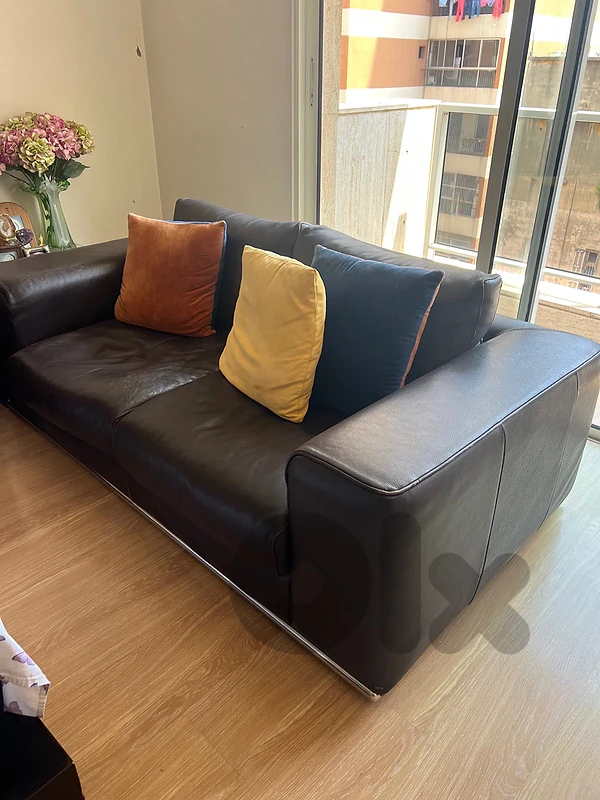 Leather sofa made in italy by nicoletti home كنب جلد ايطالية ولا اروع