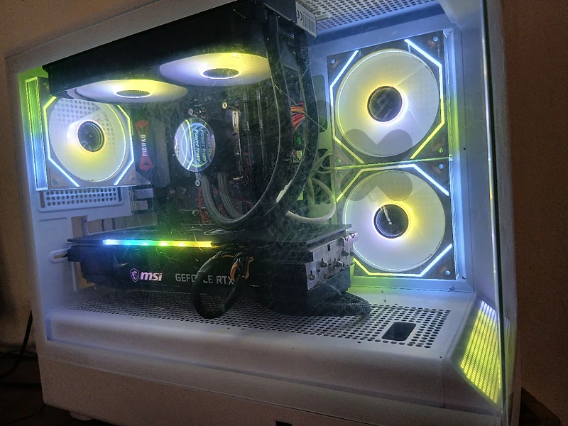 ryzen 7 5700g case for gaming
