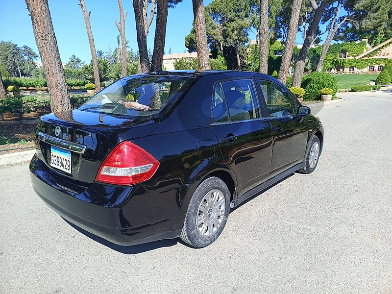 Nissan Tiida 2009 2009