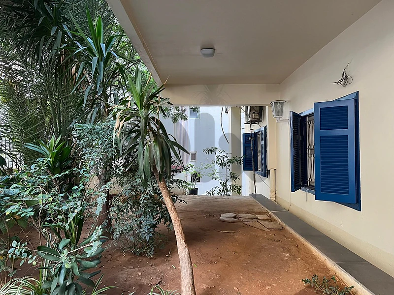 Furnished Studio Apartment for rent in Achrafieh Sessine