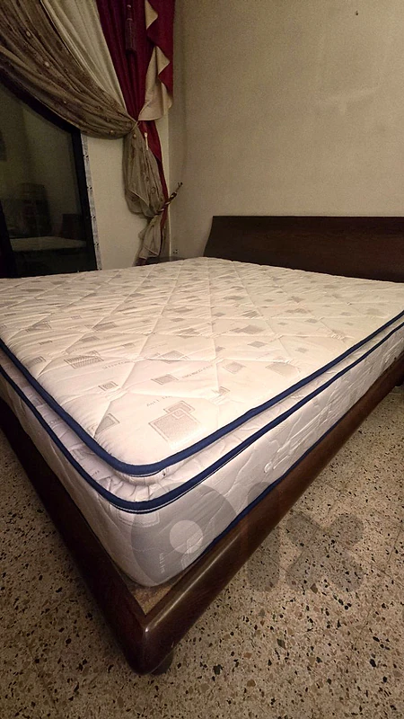Bedroom -غرفة نوم