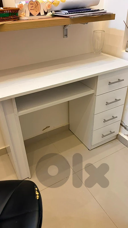 office tables