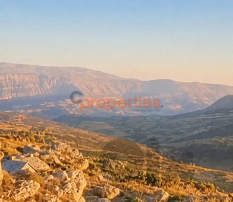 Land for sale in laklouk - ارض للبيع في اللقلوق - cpjgk135