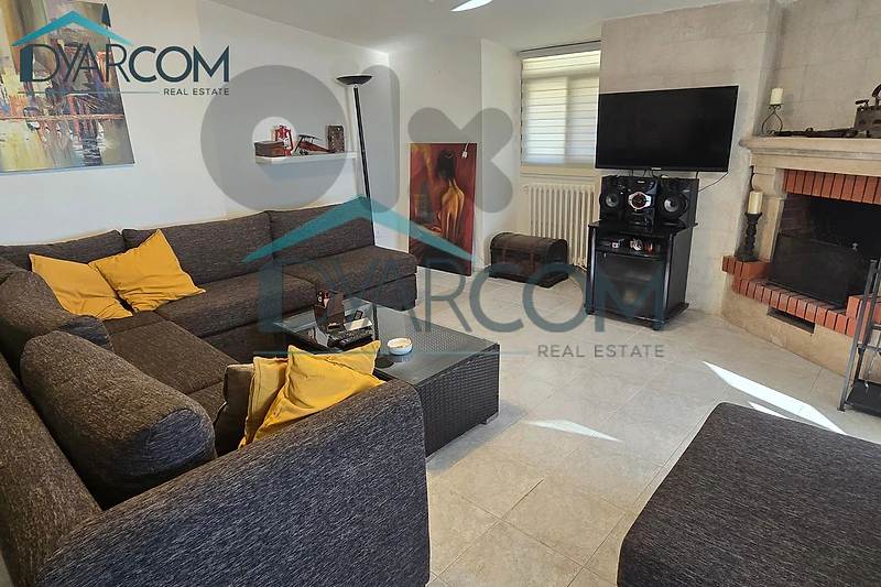 DY3694 - Kfardebian Tilal el Asal Furnished Chalet for Sale!