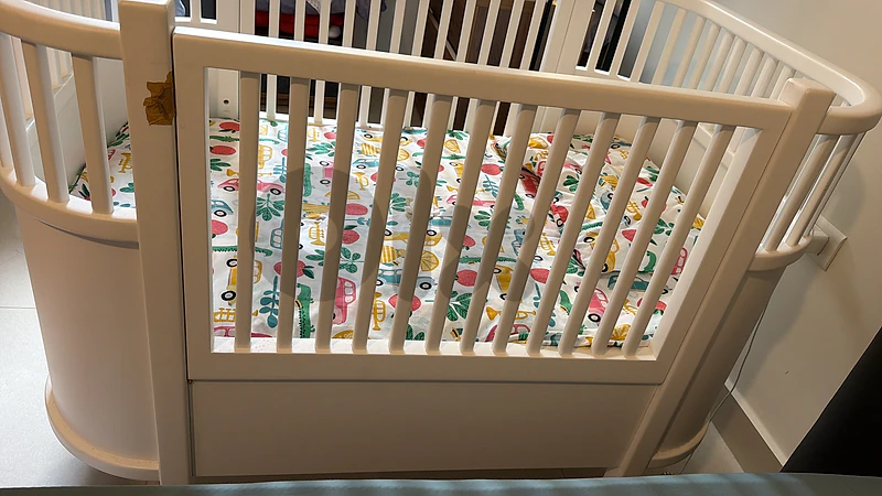 Crib for baby 0 12 months