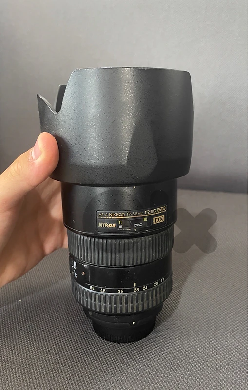 nikon camera lens (17-55mm) 2.8G