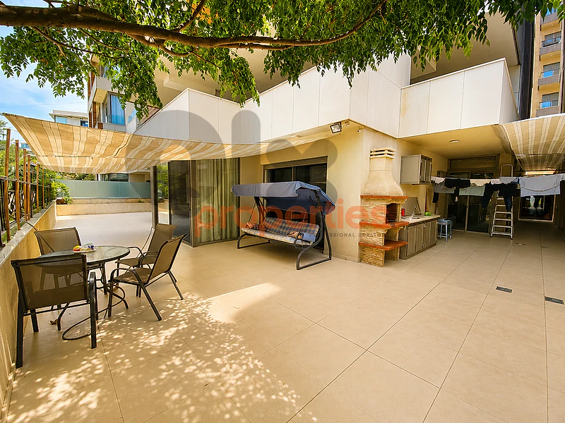 Apartment for sale in Yarze شقة للبيع في اليرزة CPFY321