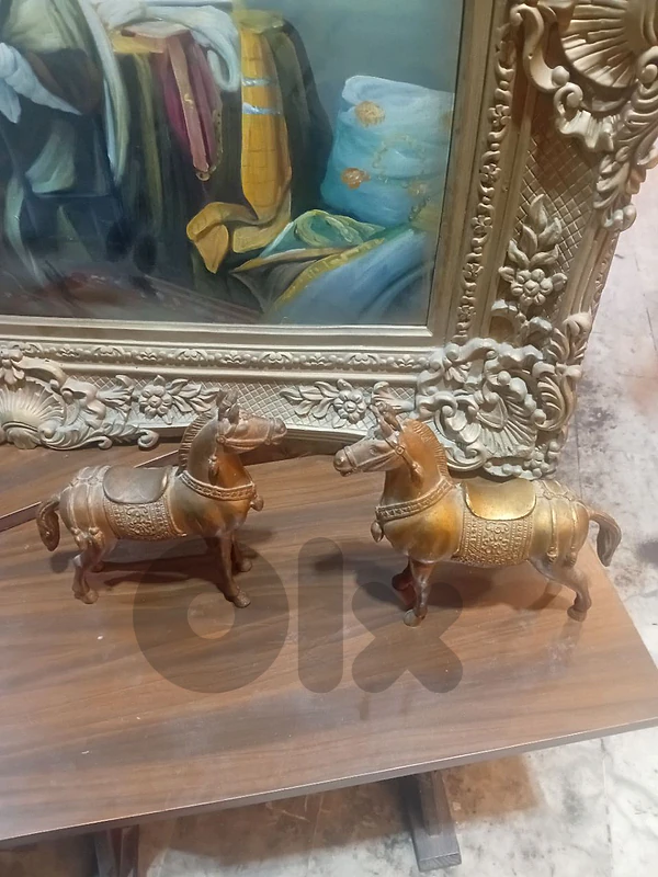 احصنة نحاس و رزين
