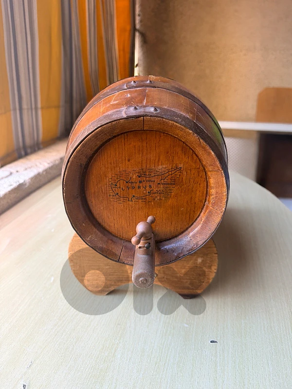 Vintage Wooden Wine Barrel – ARIZEN Limassol Cyprus