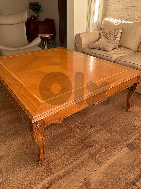 Salon Wooden Table