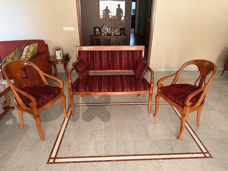 Wooden Salon Set