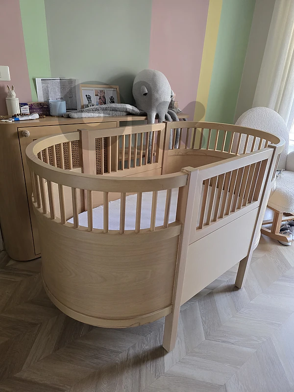 Premium Solid Wood Convertible Baby Crib & Toddler Bed